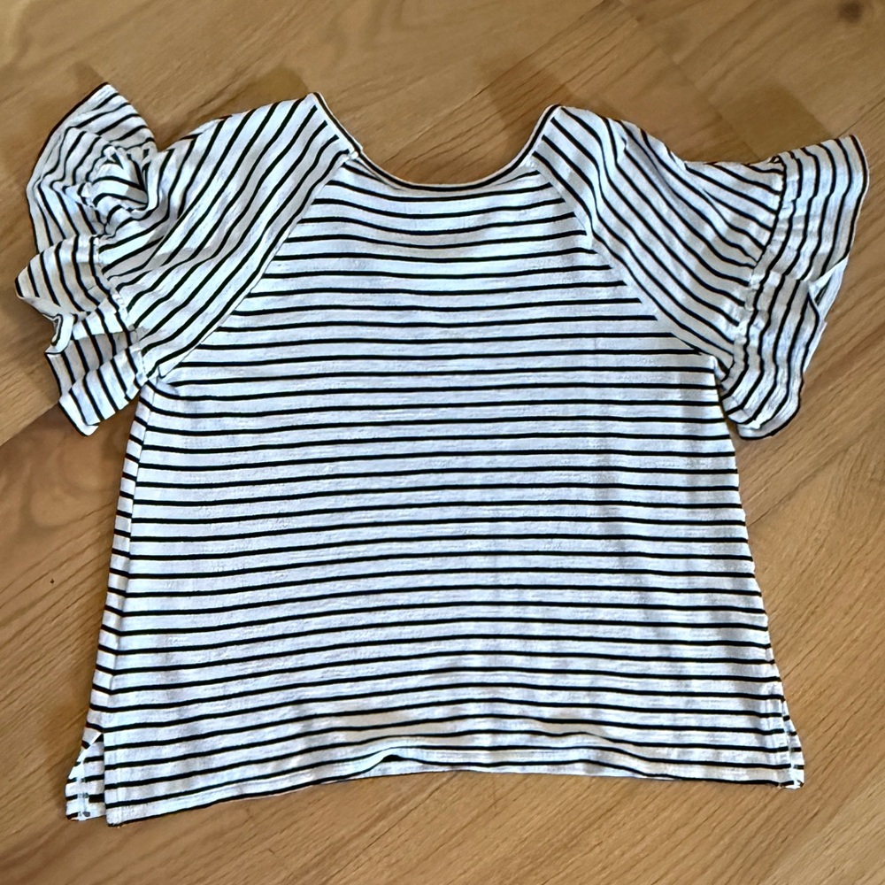 Max Studio Black & White Flutter Sleeve Striped Top - Picture 4 of 9
